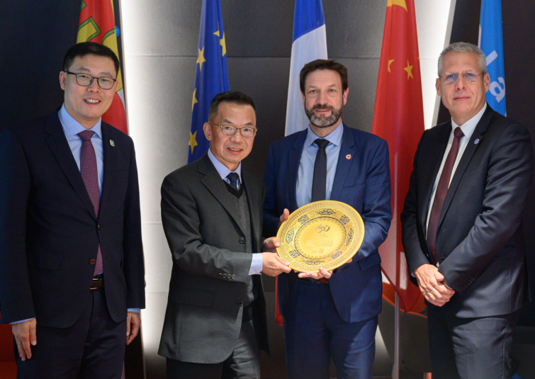 Visite ambassadeur de Chine 2