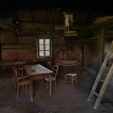  Intérieur du chalet Lamigue, sur l'alpage des Turres à Arith (Savoie)